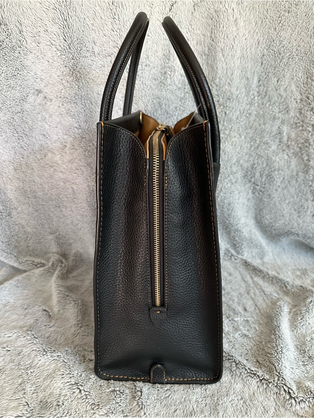Coach Cashin Carry Tote 29 - Limited Edition - Picture 3 of 15